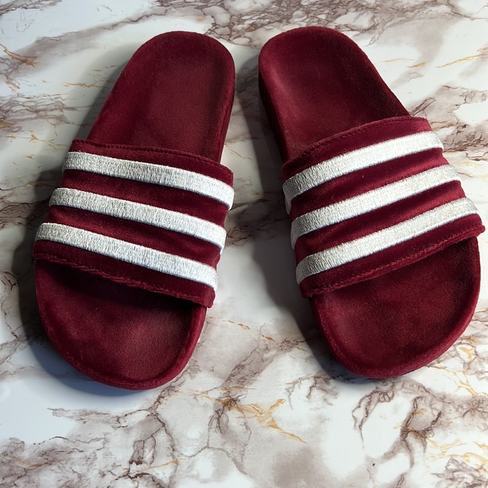 Burgundy Velvet Adidas Slides 😍 size 8 - Picture 3 of 6